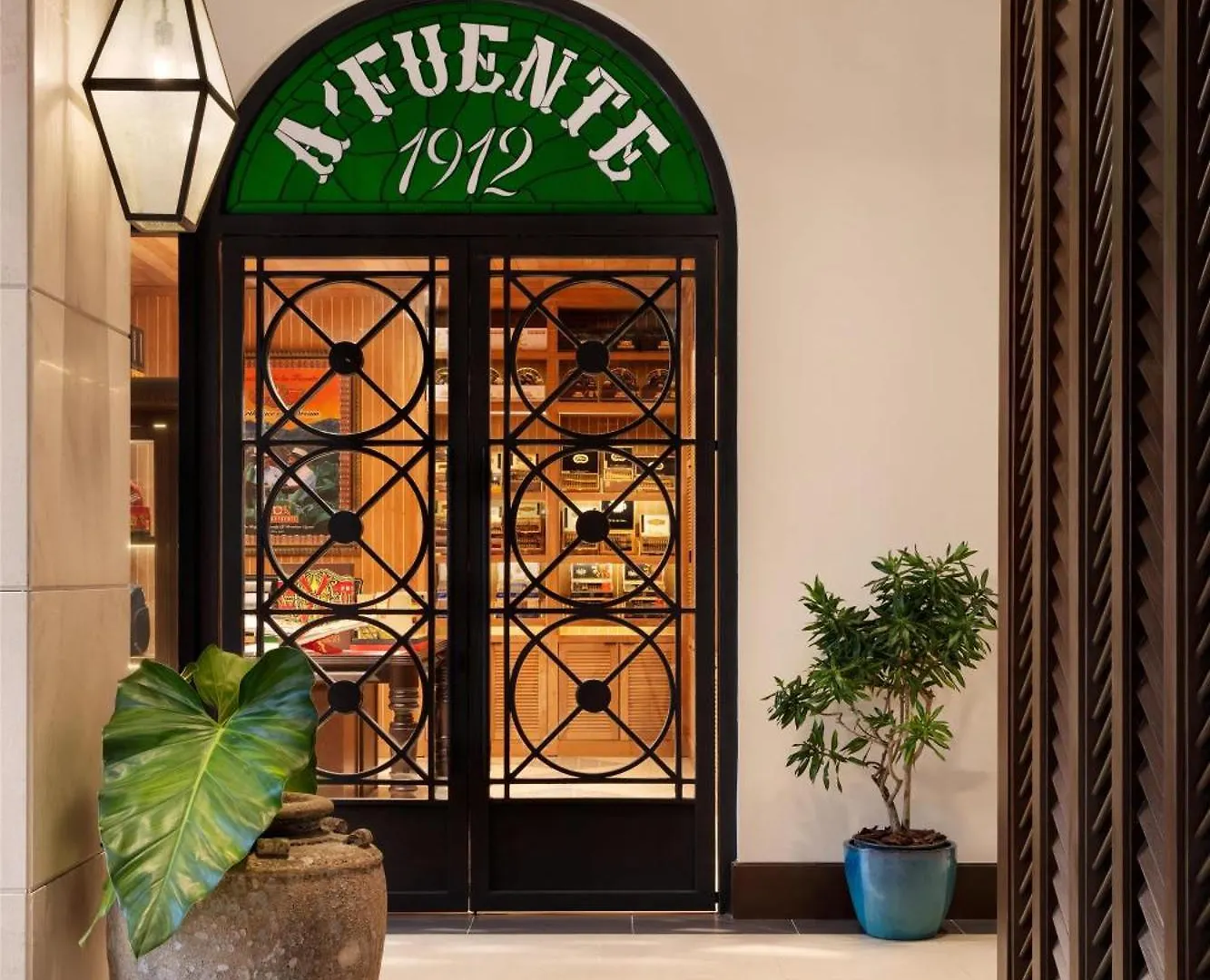 Hotel Santiago, Curio Collection By Hilton Santiago De Los Caballeros