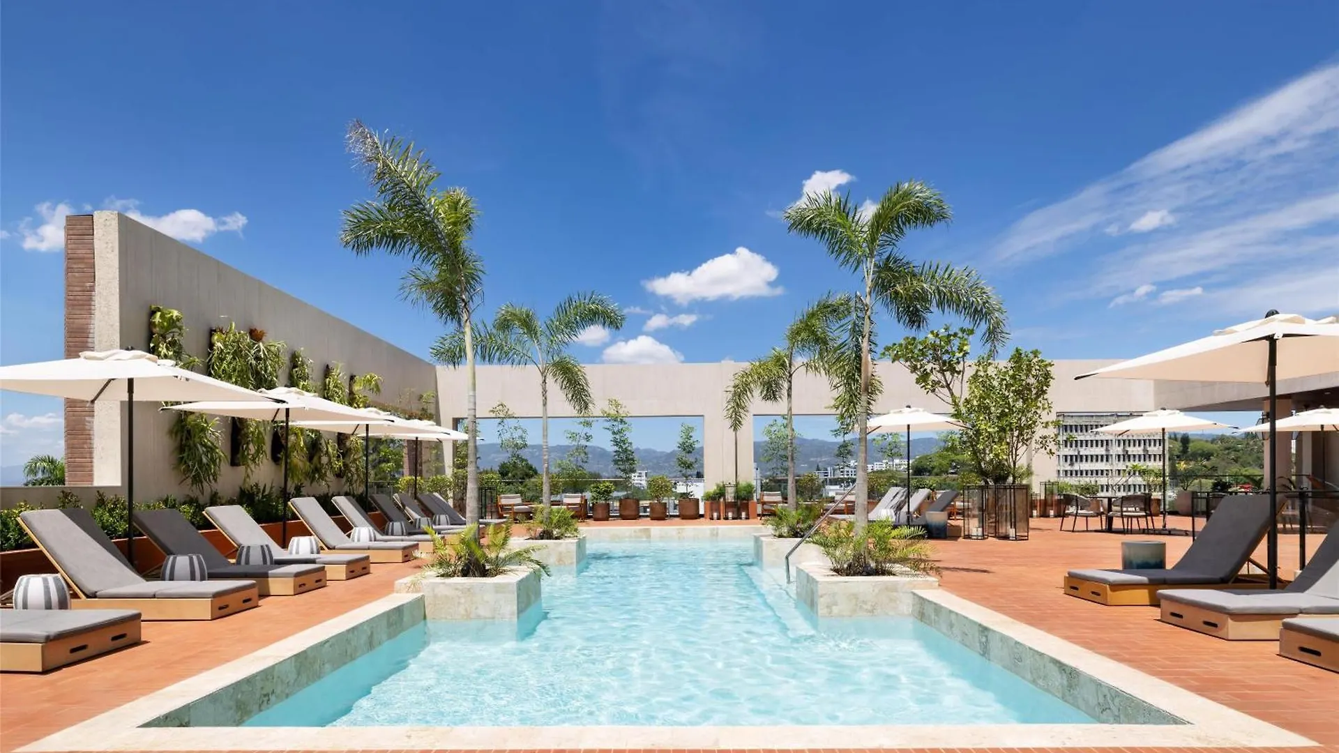Hotel Santiago, Curio Collection By Hilton Santiago De Los Caballeros