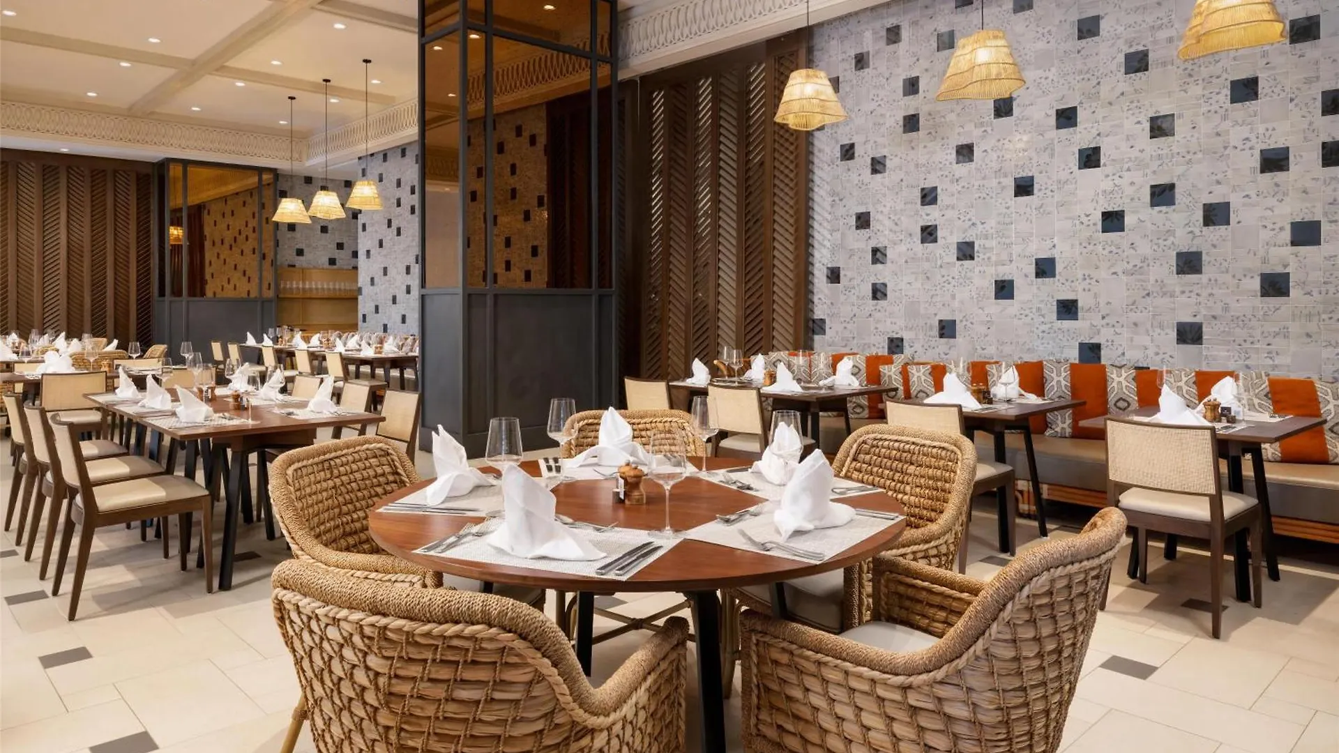 Hotel Santiago, Curio Collection By Hilton Santiago De Los Caballeros